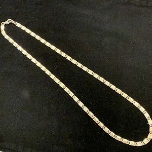 Necklace, silver-tone, 22” long, 1/4” wide